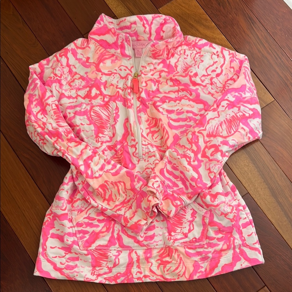 Vibrant Lilly Pulitzer girls top 12/14